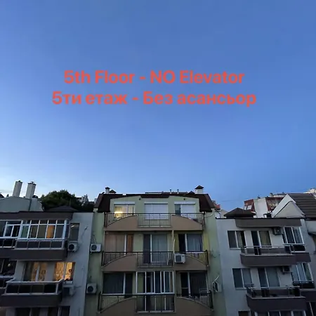 Quiet Comfort Walk Everywhere Apartamento Varna